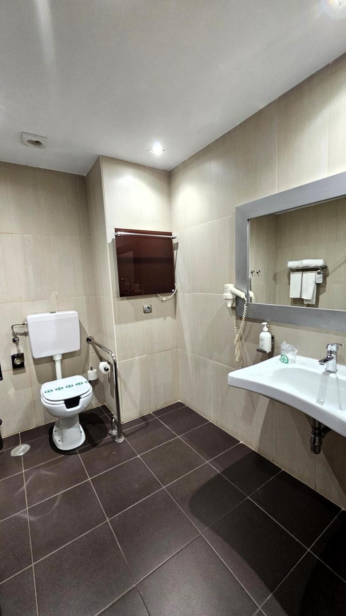 Las Bovedas Badajoz Ngoại thất bức ảnh