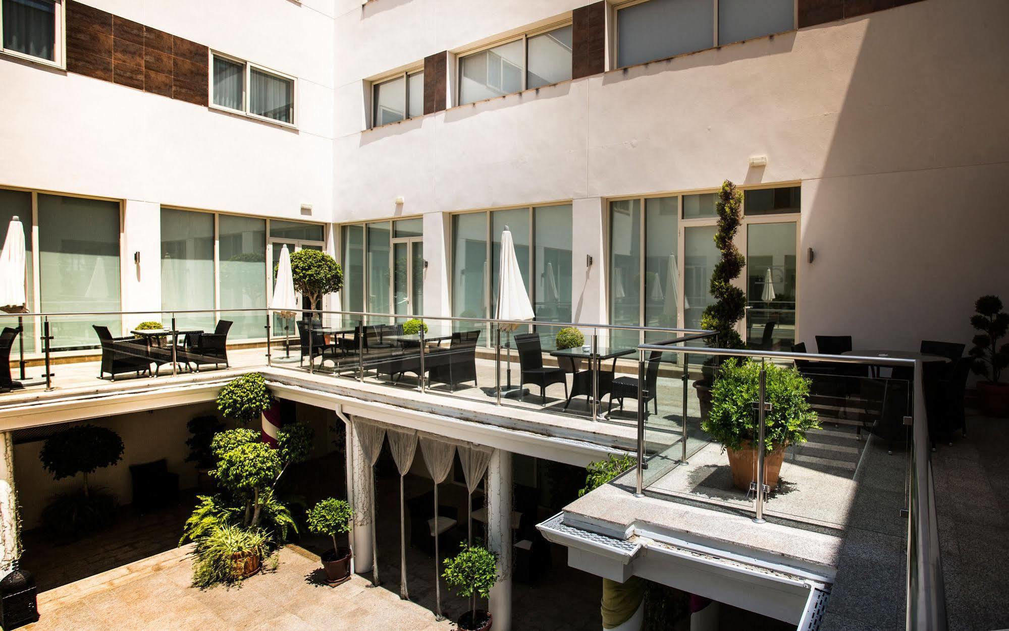 Las Bovedas Badajoz Ngoại thất bức ảnh